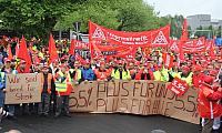 Warnstreik der IG Metall am 13.05.2013 - Kundgebung in Köln