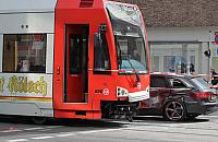 Pipinstraße: PKW kollidiert mit Stadtbahn