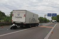 Unfall im Kreuz Köln Süd auf der Überleitung A555 zur A4
