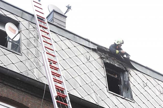 feuer nippes kempenerstrasse 8112015-2
