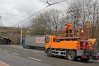 Karlsruher Straße - Lkw beschädigt Oberleitung