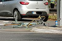 Unfall mit Radfahrer in Hahnwald